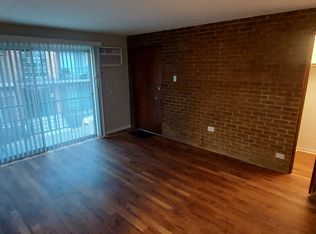 13033 Wood St #F2, Blue Island, IL 60406