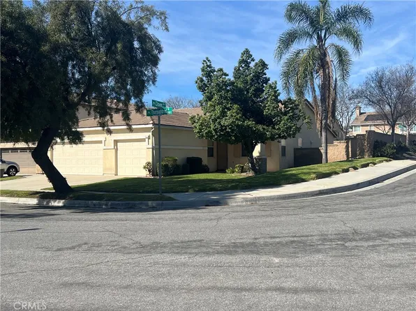 3255 Thoroughbred St, Ontario, CA 91761