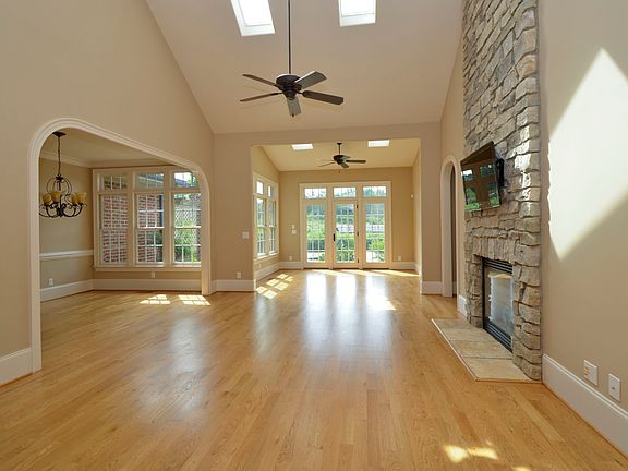 Den/Family/Great Room