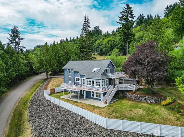 42 Maxview Drive, Port Ludlow, WA 98365