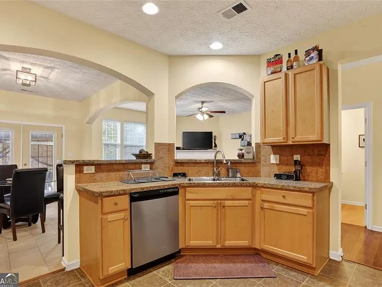 5556 Cascade Run SW — Photo 18