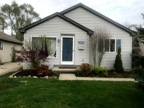 23106 Hazelwood Ave, Hazel Park, MI 48030