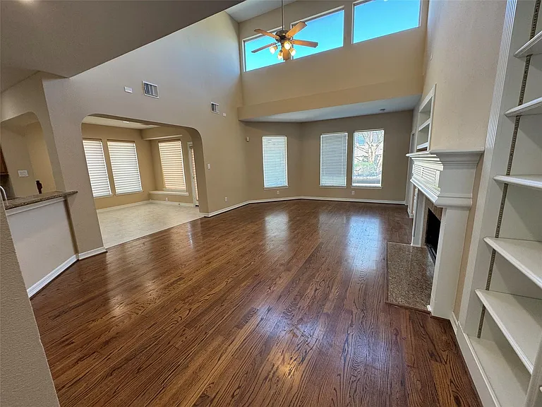 1412 Caine Hill Ct — Photo 6