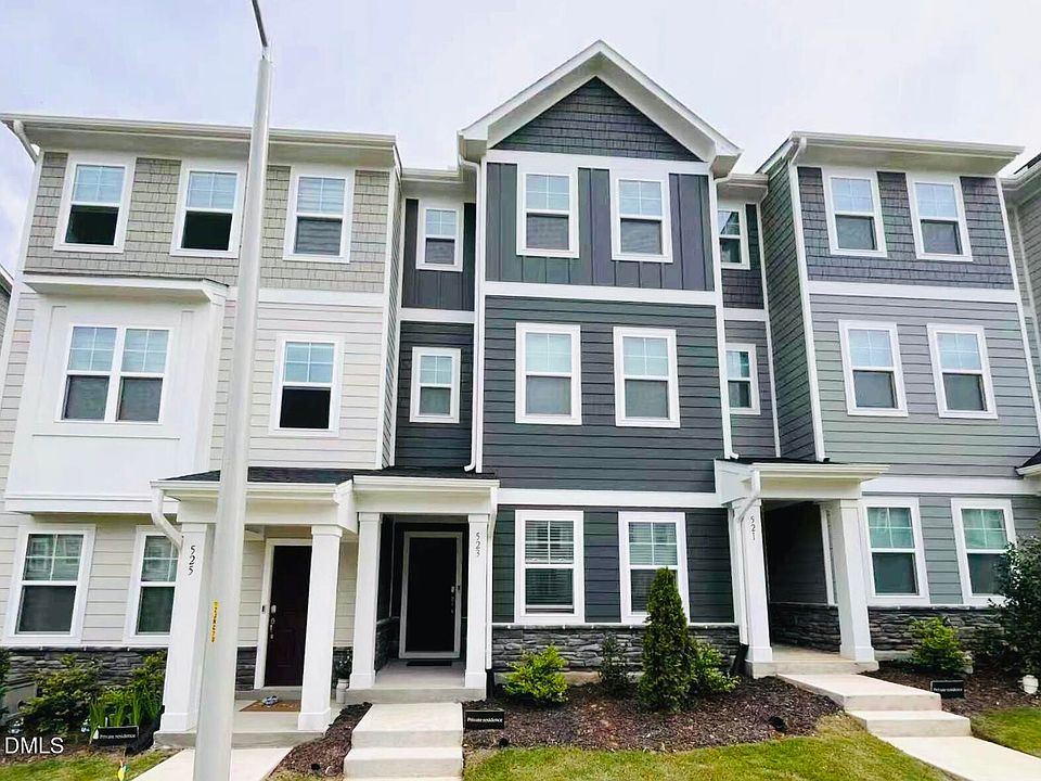 1st image of 523 Deercroft Dr