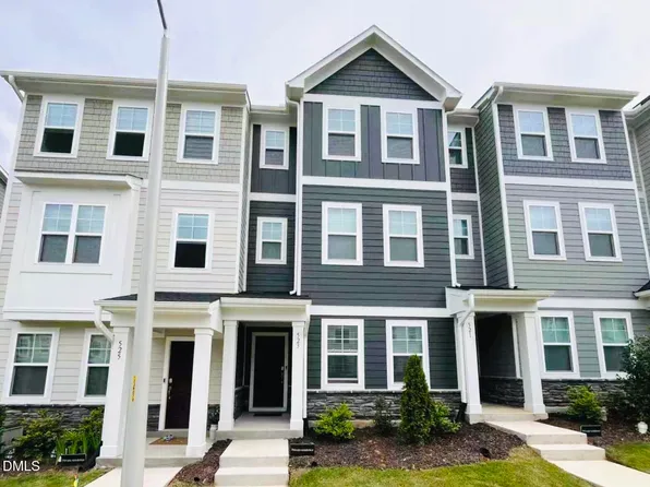523 Deercroft Dr, Apex, NC 27539