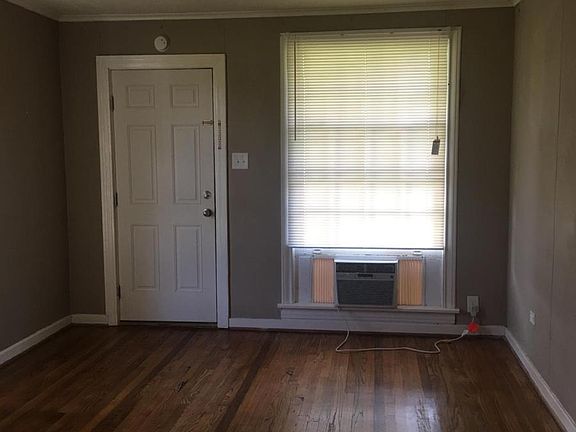 4th image of 1604 Gary Ave