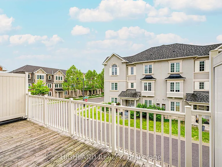 265 Ellen Davidson Dr #4 — Photo 39