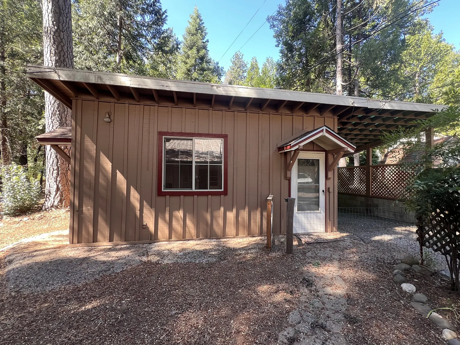 12524 Valley View Road (Granny Unit) - — Photo 1