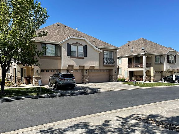 3rd image of 3946 W Spencer Crest Ln