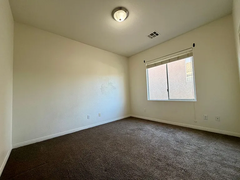 2736 Carolina Blue Ave — Photo 39