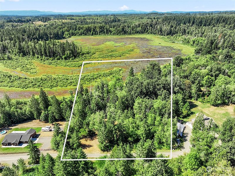 4th image of 231 Oxbow Lake Lane