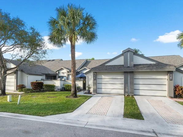 2105 Landings Boulevard, Greenacres, FL 33413