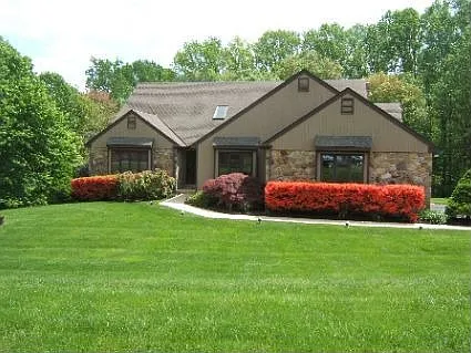7 Spring Meadow Ln photo 1