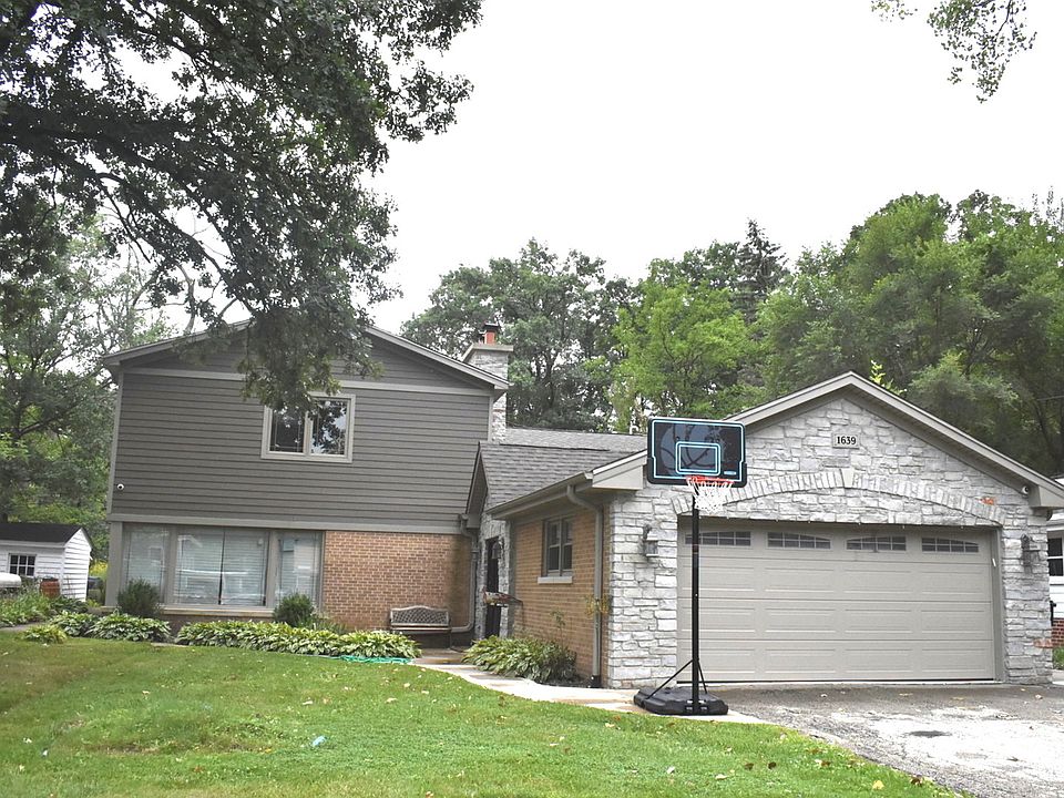 1st image of 1639 Ferndale Ave