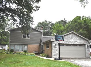 1639 Ferndale Ave, Northbrook, IL 60062