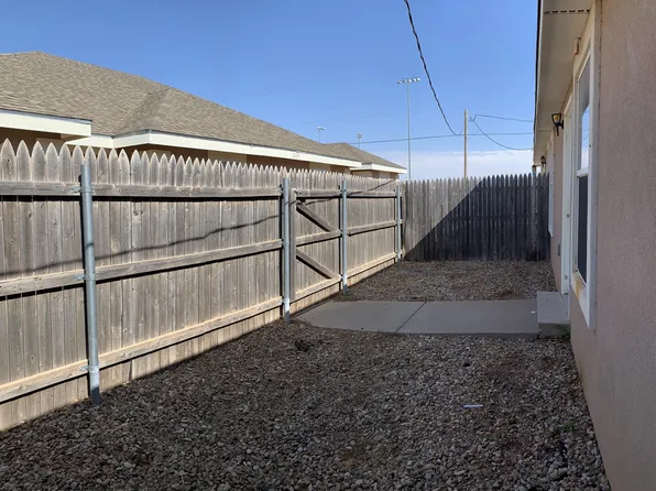2605 Martin Luther King Junior Blvd #A, Clovis, NM 88101