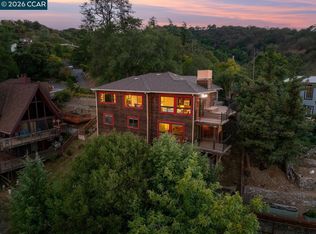 1087 Hillside Dr, Martinez, CA 94553