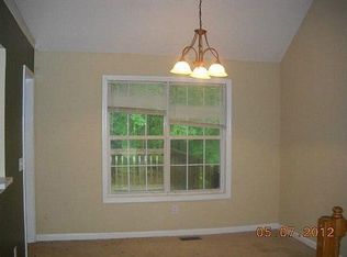 7115 Farm House Ln, Cumming, GA 30028