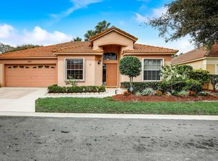 3075 Casa Rio Ct, Riviera Beach, FL 33418