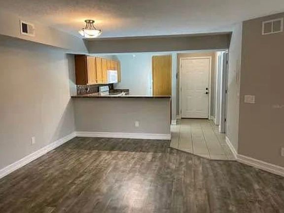 3rd image of 2650 Oak Park Way #103