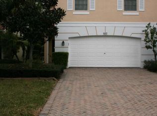 9097 Villa Palma Ln, Palm Beach Gardens, FL 33418