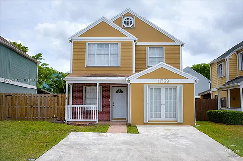 11759 SW 117th Pl Photo 1