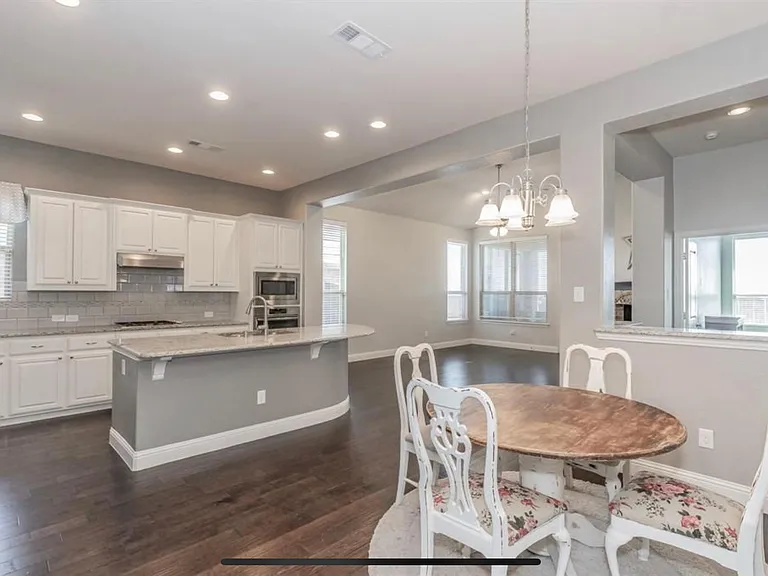 2312 Independence Dr — Photo 11