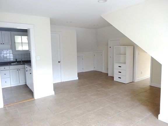 2nd image of 96 Holland Ave #3