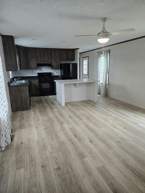 1st image of 4938 Michigan Dr #156