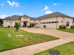 2012 Spieth St, Granbury, TX 76048
