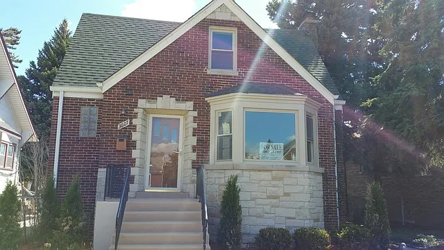 3607 Euclid Ave photo 1