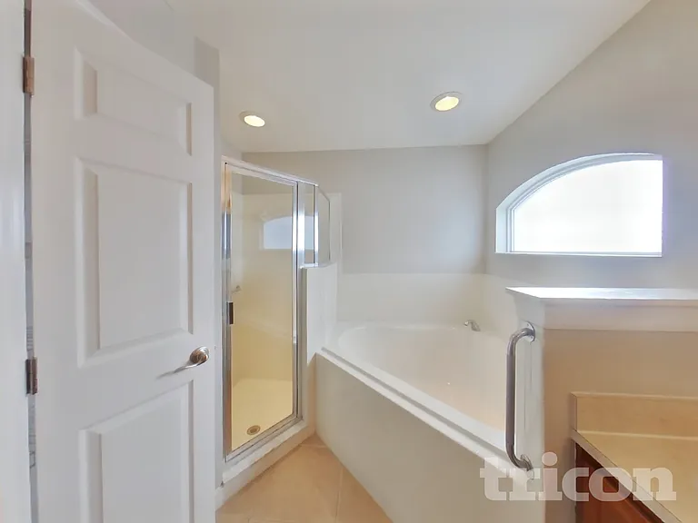 4739 Acorn Dr — Photo 9