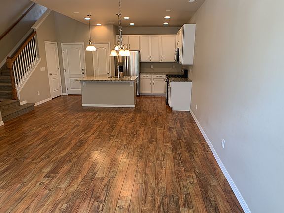 8946_bella_flora_b_08072020