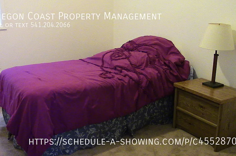 20 Graham Ave #1 — Photo 5