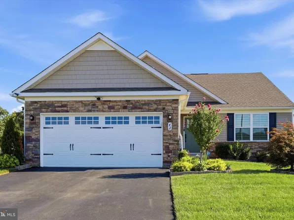 42 Senators Way, Berlin, NJ 08009