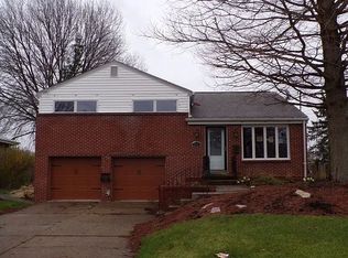 214 Spartan Dr, Monroeville, PA 15146