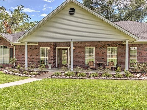 5th image of 4760 Southwood Dr