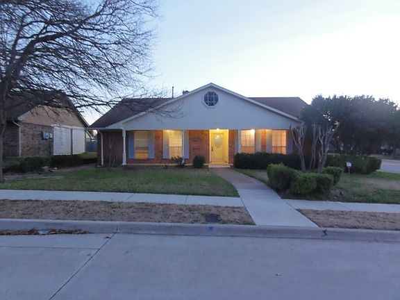 4th image of 1138 Meriwood Dr