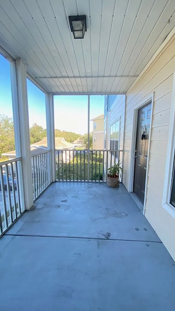 2 Bed 2 Bath 2nd Floor Condo (Palms of Cortez) — Photo 4