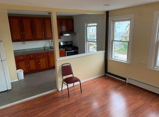 48-60 206th St #2F, Oakland Gardens, NY 11364