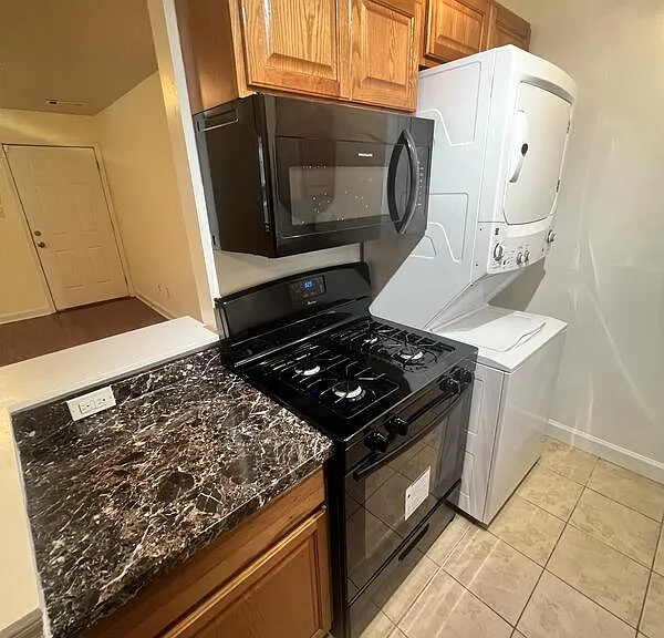 2518 Kent Village Dr #1 — Photo 9