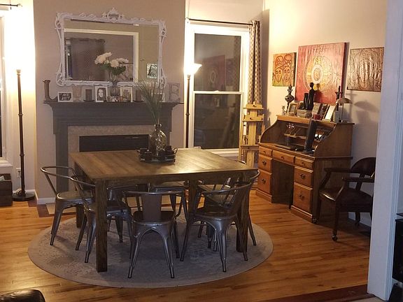 Open floorplan dining room or family room.