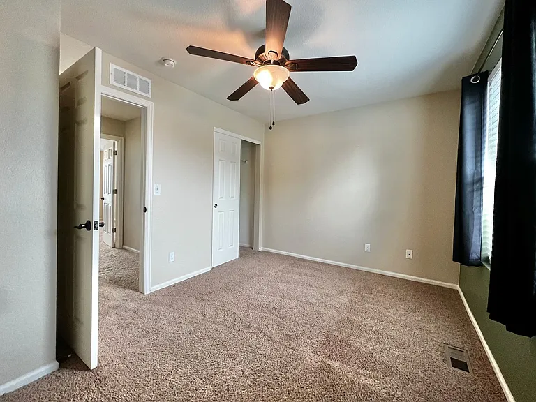 3913 Hunterwood Ln — Photo 17
