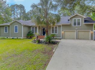 1858 Bluebird Rd, Johns Island, SC 29455