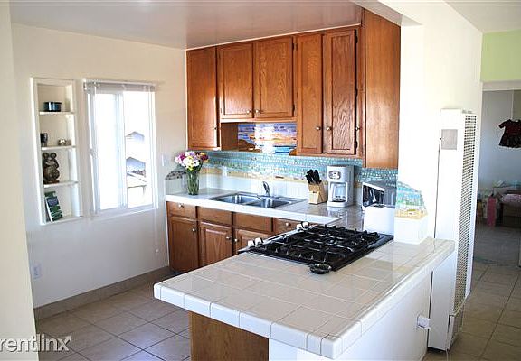 4th image of 5127 Cape May Ave