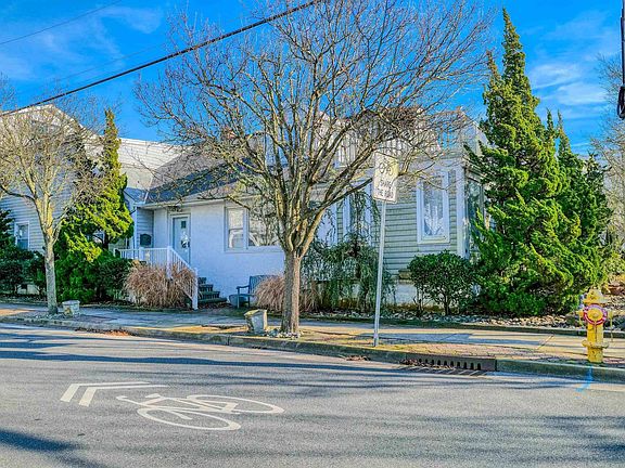 2nd image of 8702 Monmouth Ave