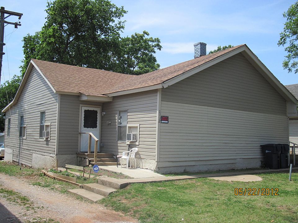 2nd image of 1112 NW 10th St