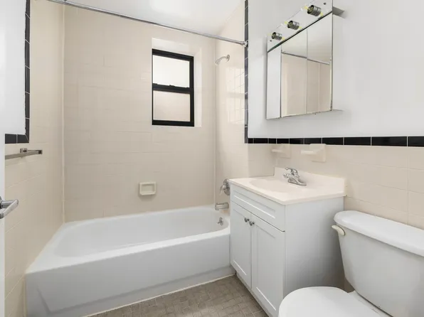 231 West 148th Street image 6 of 14