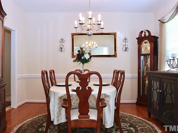 4th image of 2347 Lacy Holt Dr