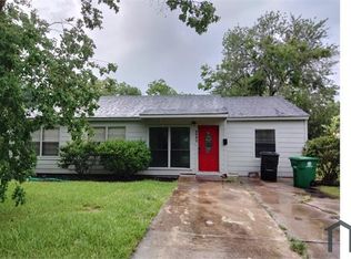 4818 Paradise Ln, Houston, TX 77048